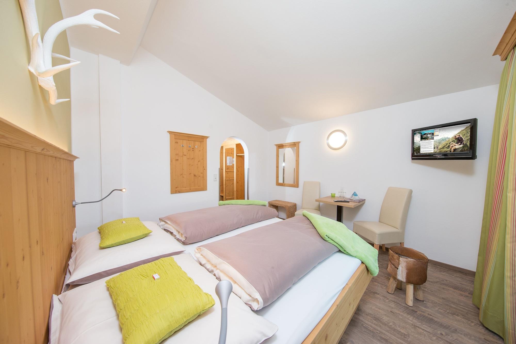 Hotel Garni Landhaus Gitti Zell am See Dış mekan fotoğraf
